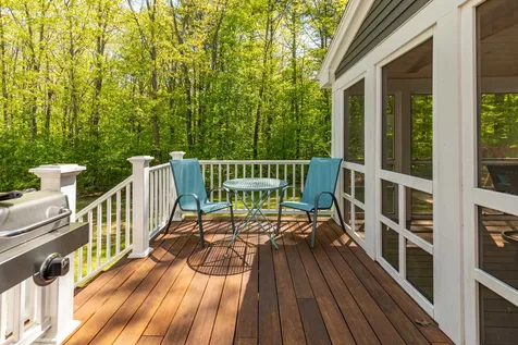 9 Eno Drive Exeter NH 03833