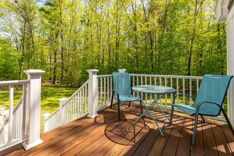 9 Eno Drive Exeter NH 03833