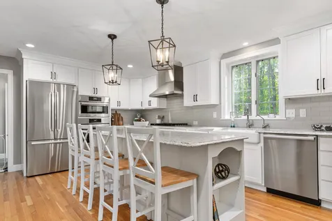 9 Eno Drive Exeter NH 03833