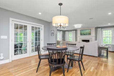 9 Eno Drive Exeter NH 03833