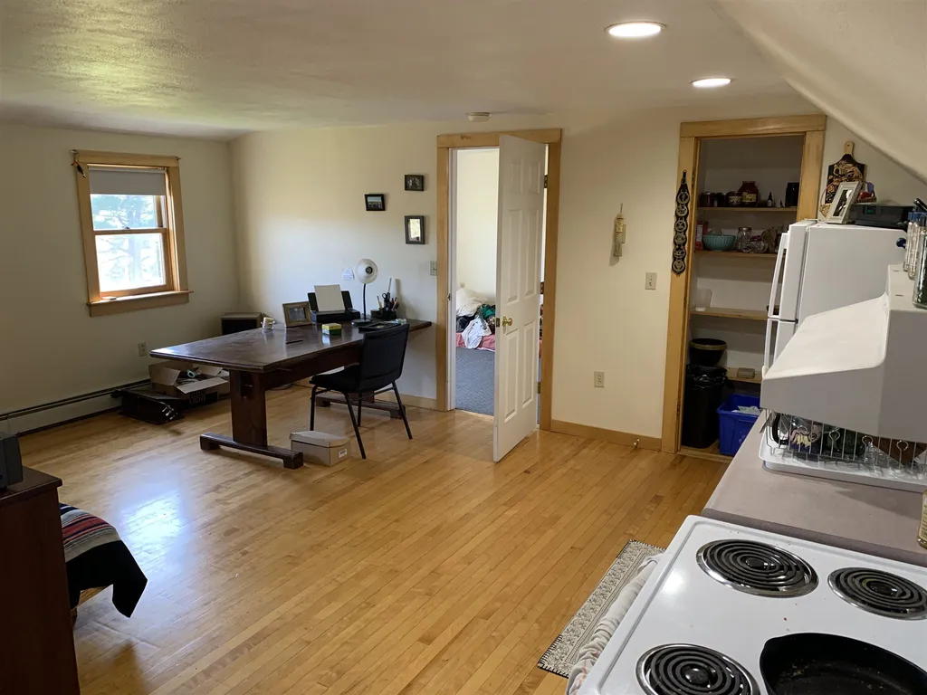 654 East Munger Street Middlebury VT 05753