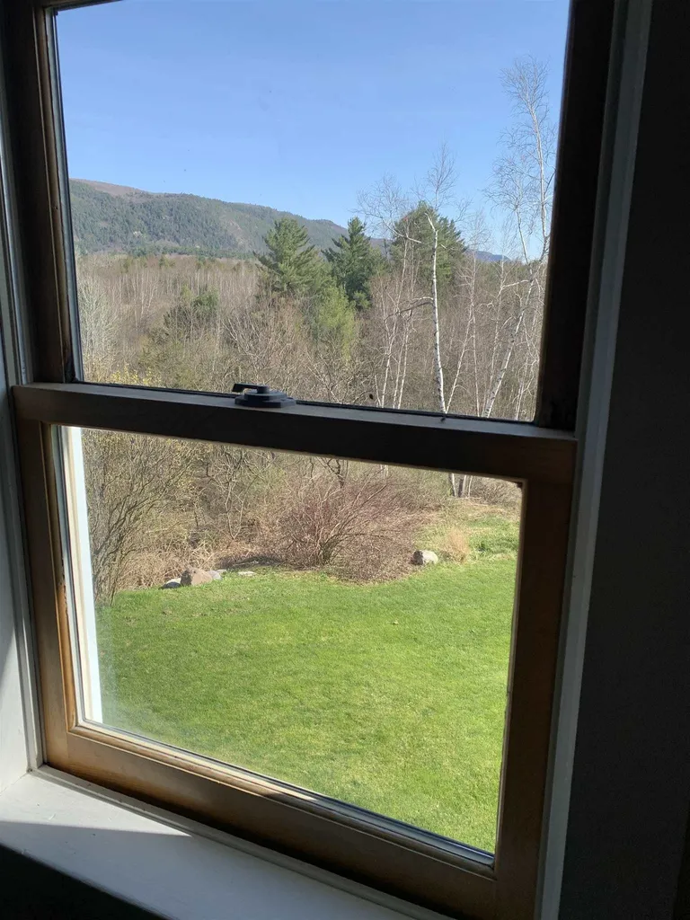 654 East Munger Street Middlebury VT 05753