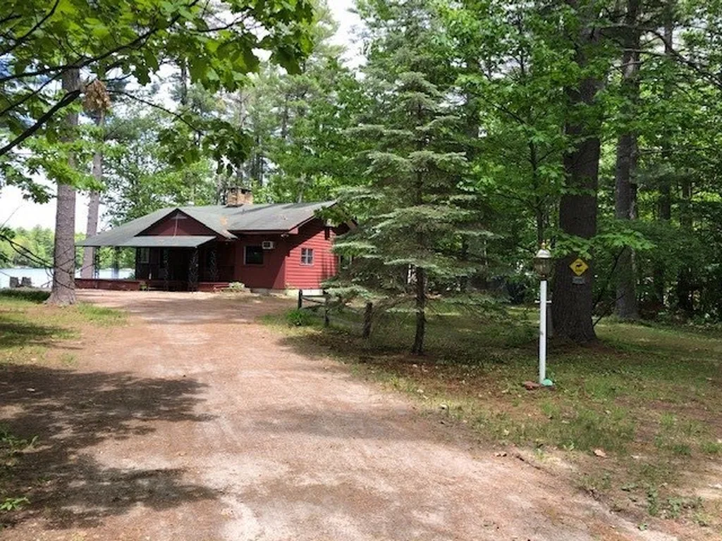 44 Acorn Drive Ossipee NH 03814