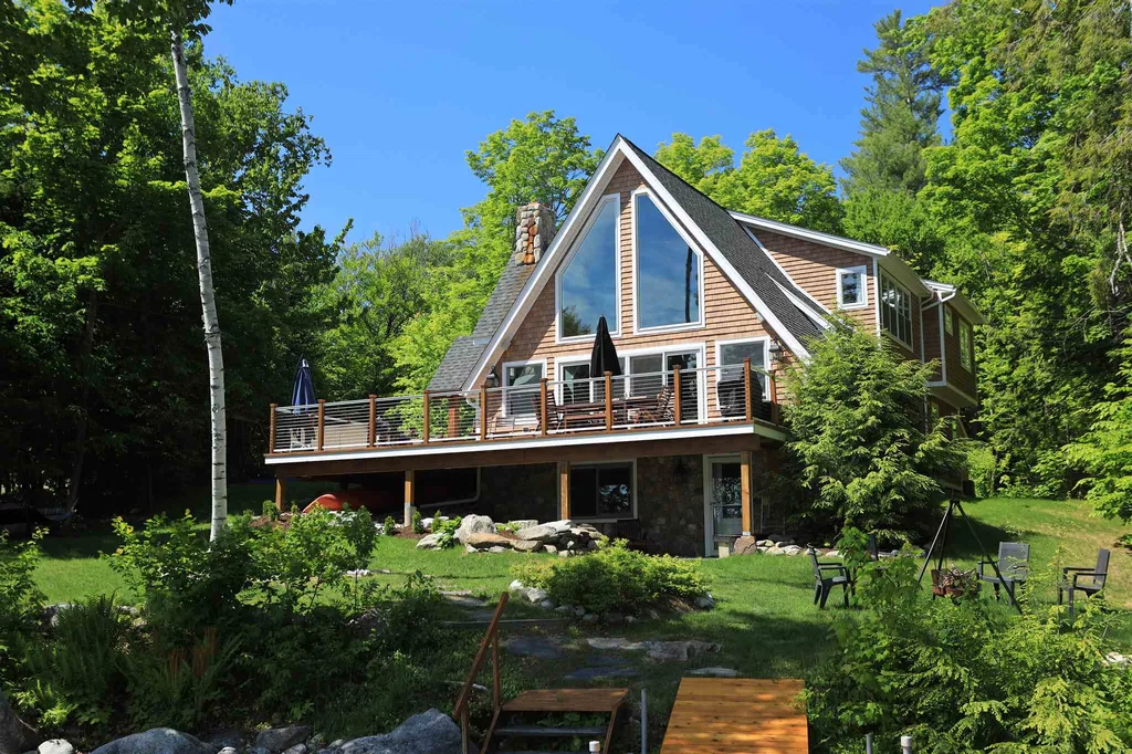 178 Poor Road New London NH 03257