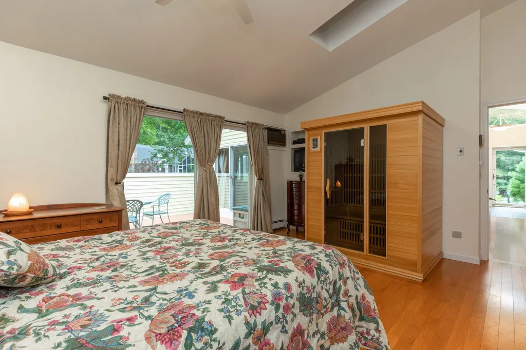 435 F W Hartford Drive Portsmouth NH 03801