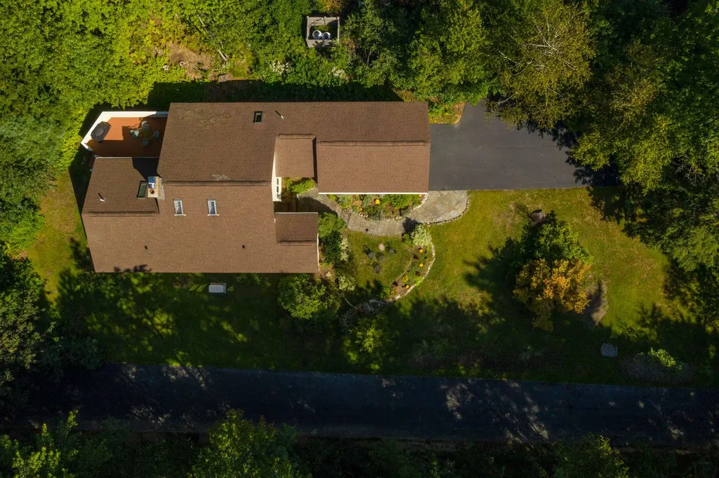 435 F W Hartford Drive Portsmouth NH 03801
