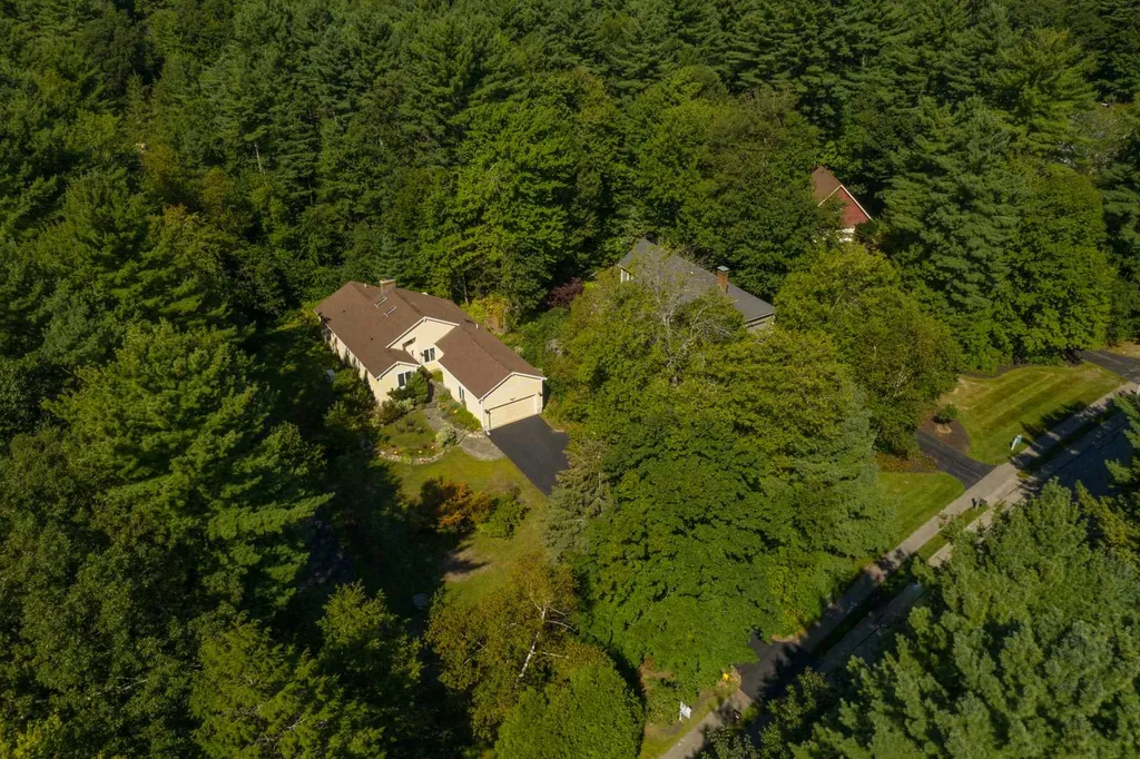 435 F W Hartford Drive Portsmouth NH 03801