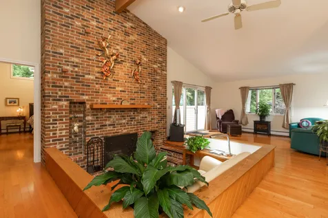 435 F W Hartford Drive Portsmouth NH 03801