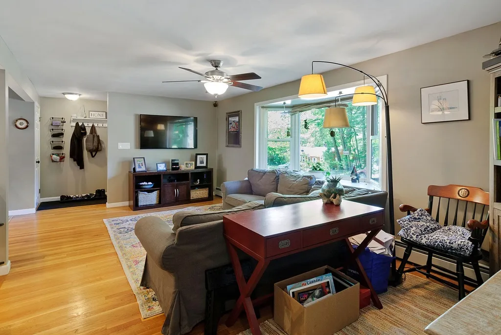 4 Morningside Drive Dover NH 03840