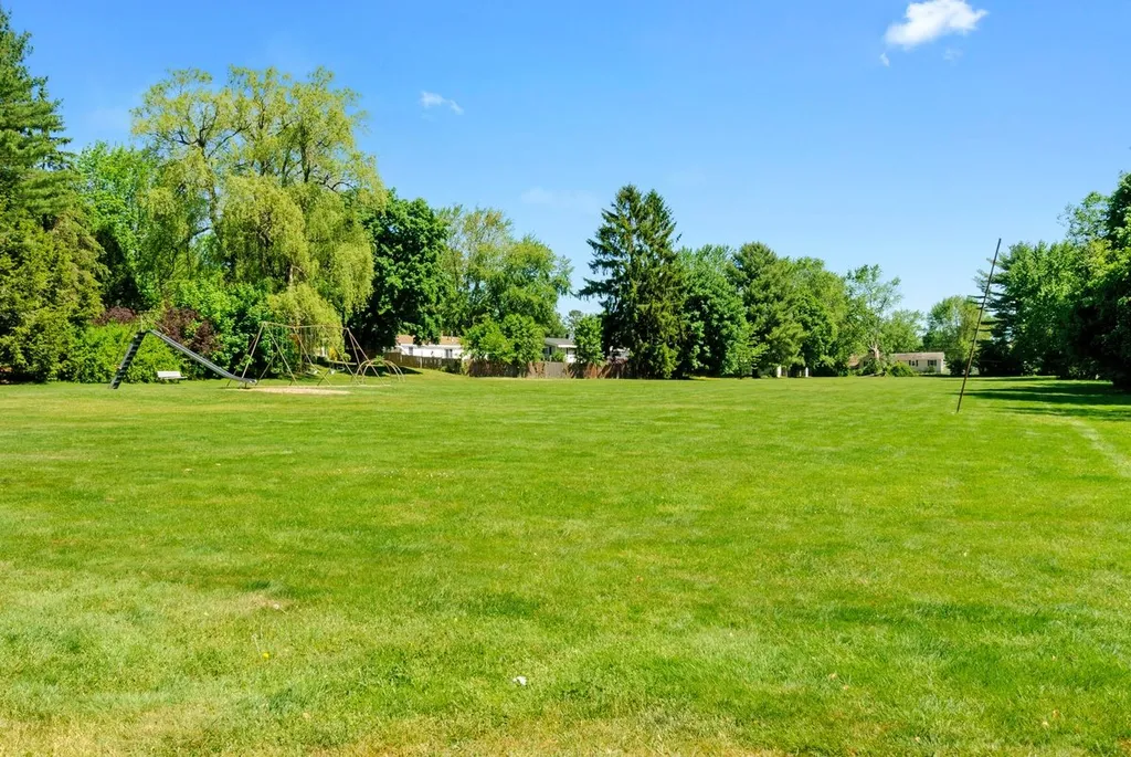 4 Morningside Drive Dover NH 03840