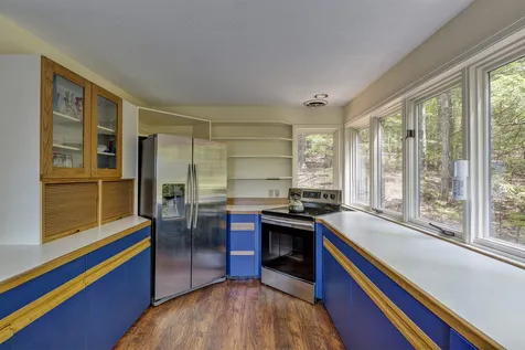 9 West Hill Road Sunapee NH 03782