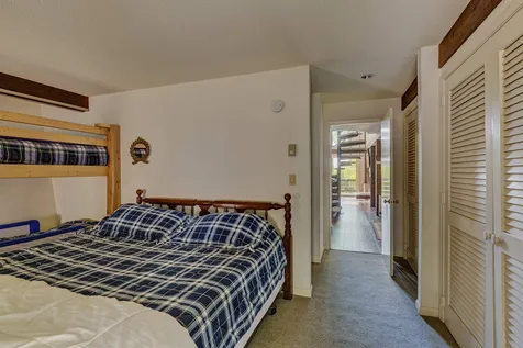 9 West Hill Road Sunapee NH 03782