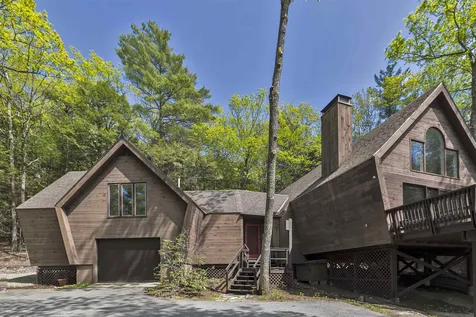 9 West Hill Road Sunapee NH 03782