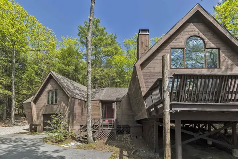 9 West Hill Road Sunapee NH 03782