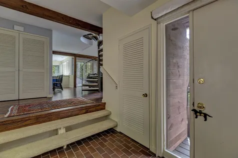 9 West Hill Road Sunapee NH 03782