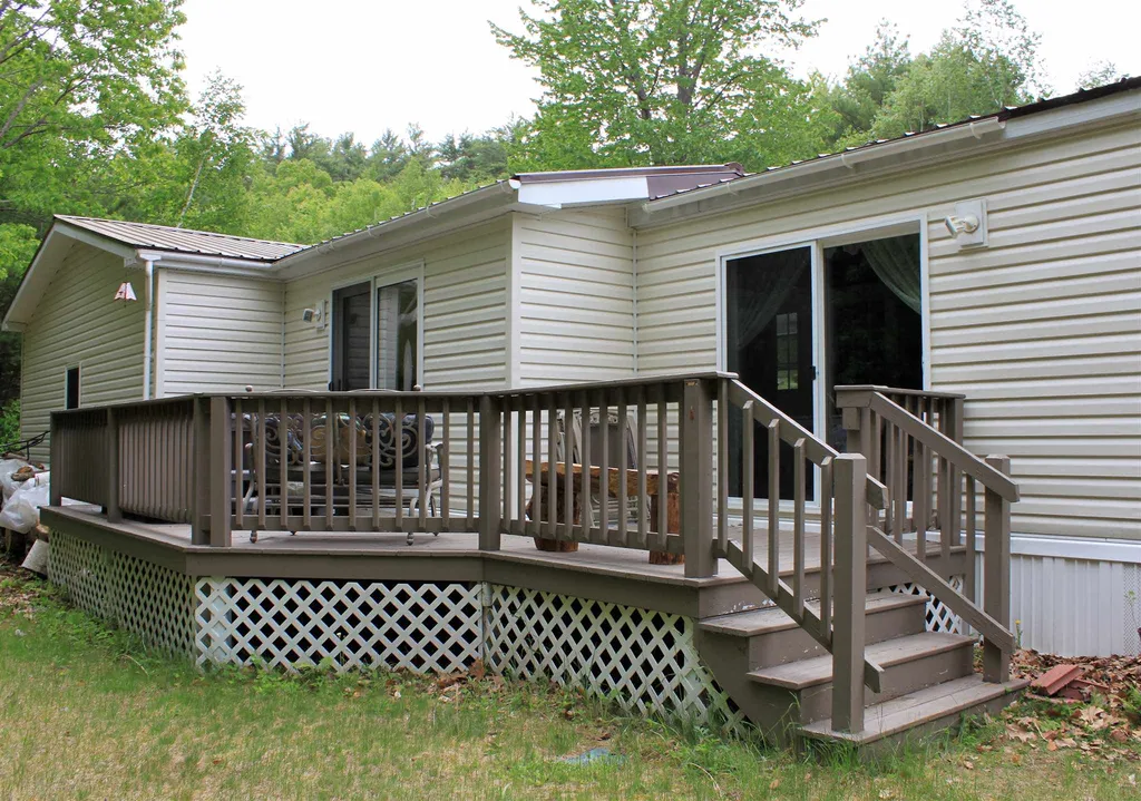 258 Wellington Drive Laconia NH 03246