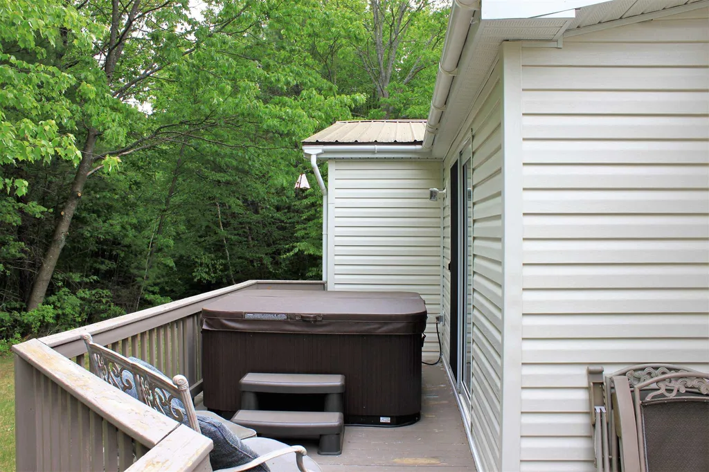 258 Wellington Drive Laconia NH 03246