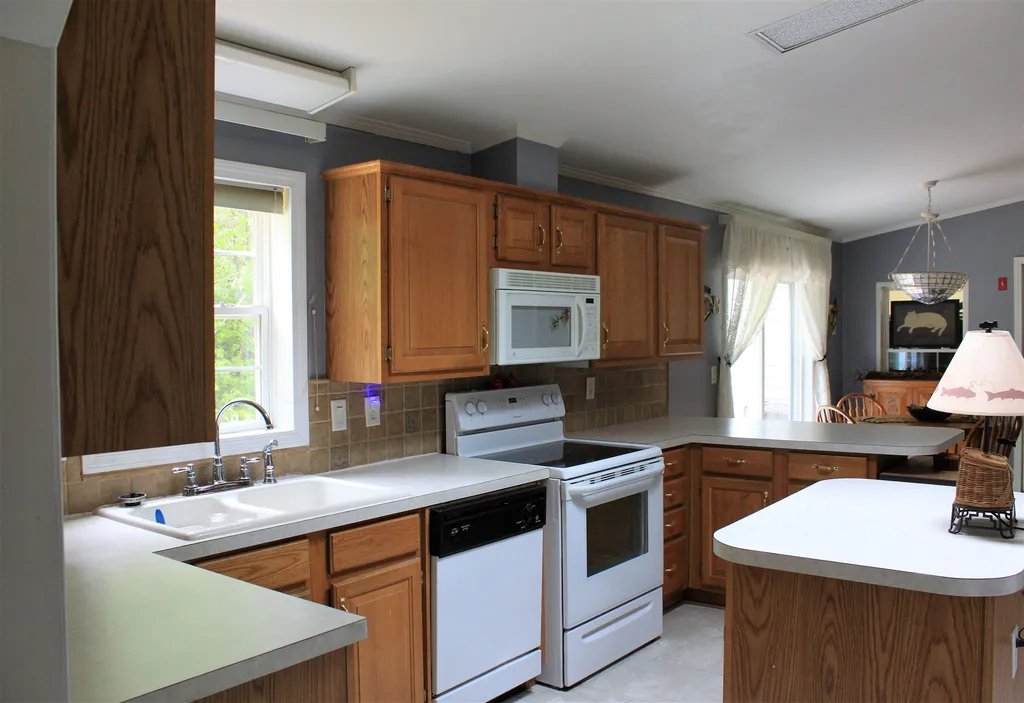 258 Wellington Drive Laconia NH 03246