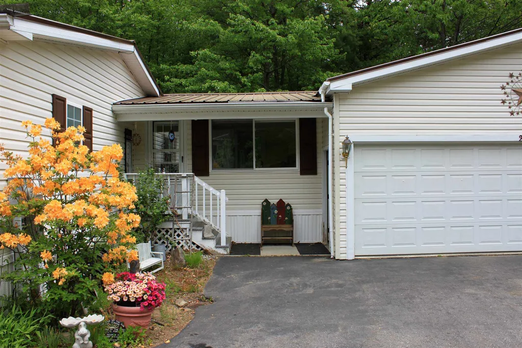 258 Wellington Drive Laconia NH 03246
