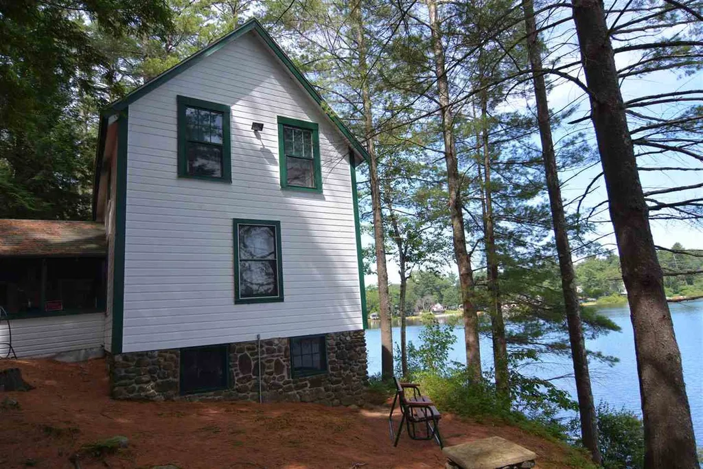 91 Silver Lake Road Tilton NH 03276