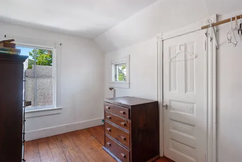 18 Pine Street Windsor VT 05089