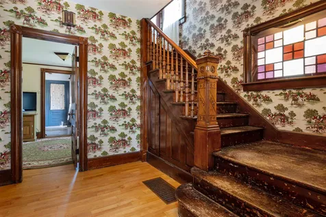 18 Pine Street Windsor VT 05089