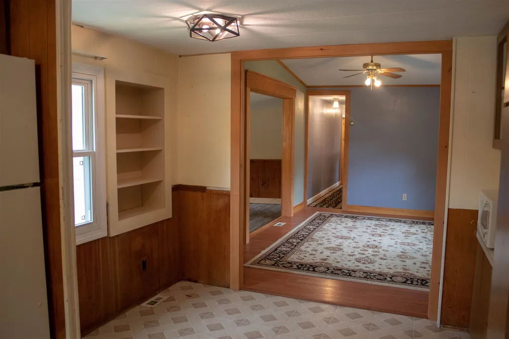 37 Willow Street Tilton NH 03276
