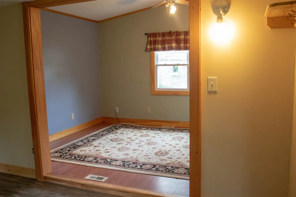 37 Willow Street Tilton NH 03276