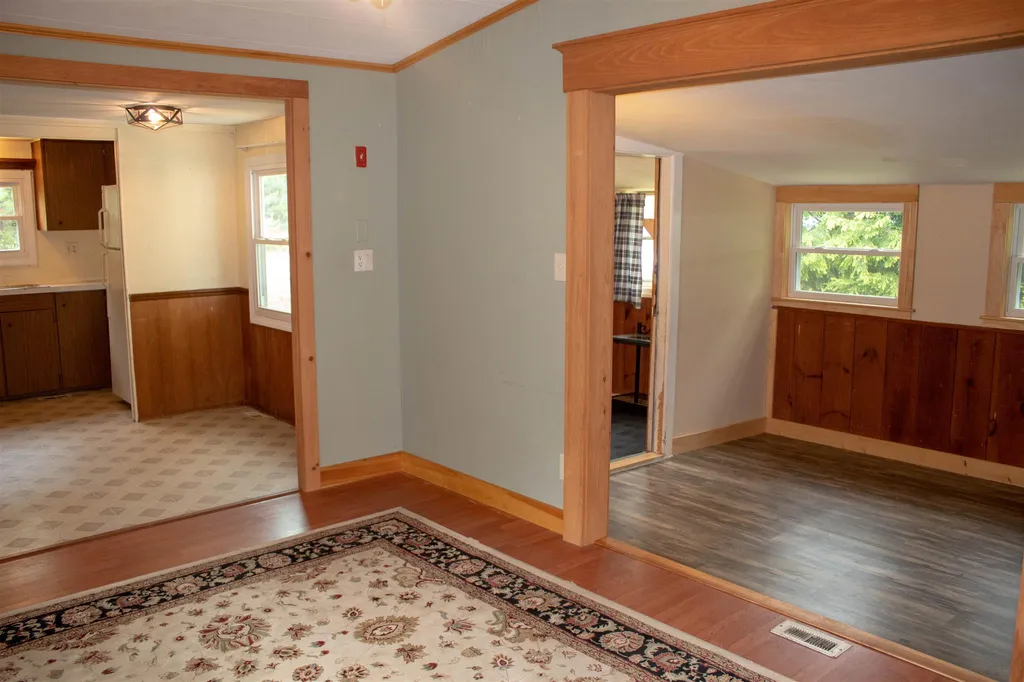37 Willow Street Tilton NH 03276