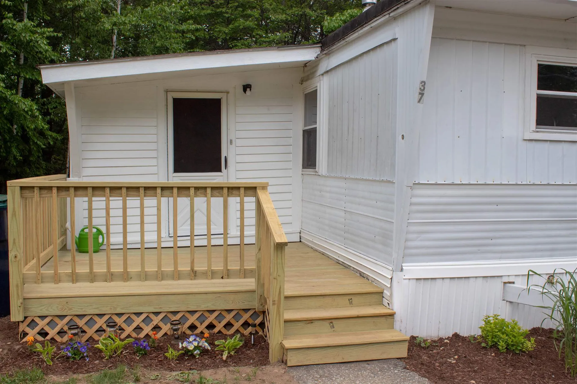 37 Willow Street Tilton NH 03276