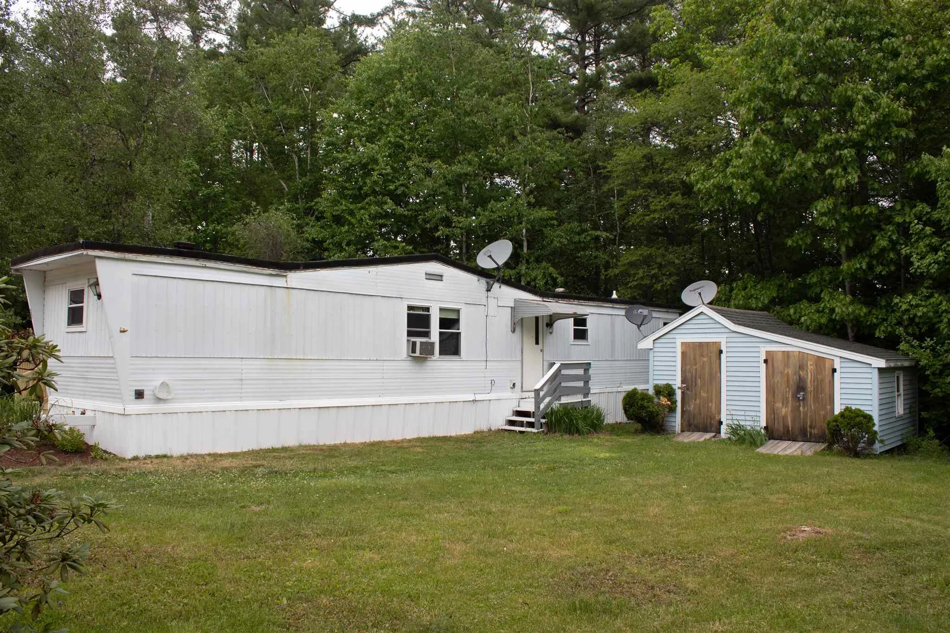 37 Willow Street Tilton NH 03276