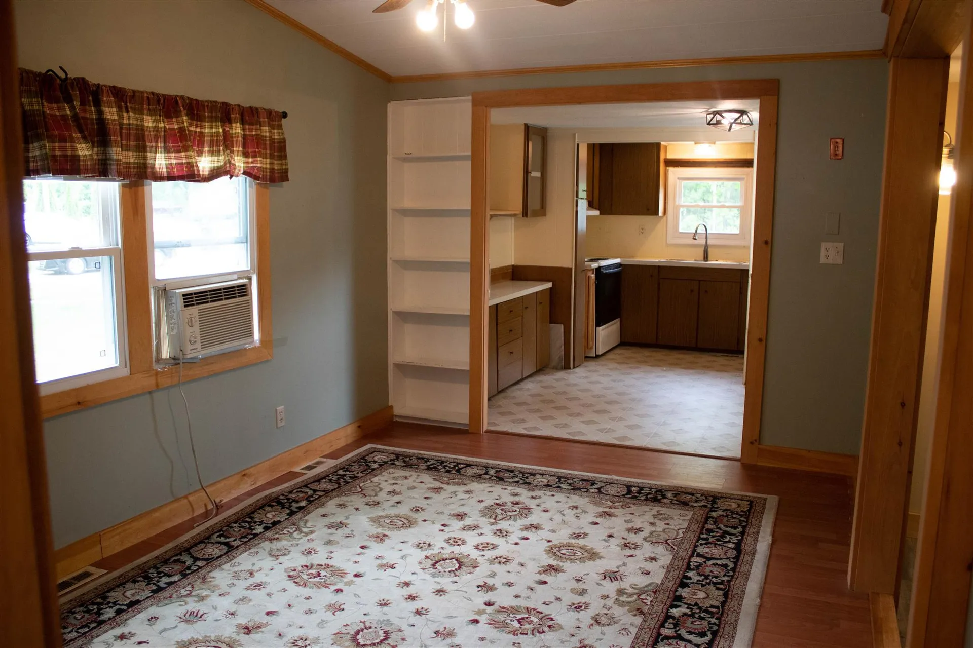 37 Willow Street Tilton NH 03276
