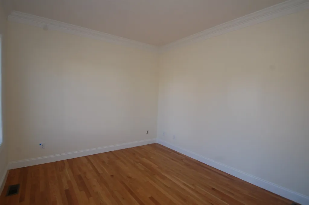 6 Sophie Circle Hooksett NH 03106