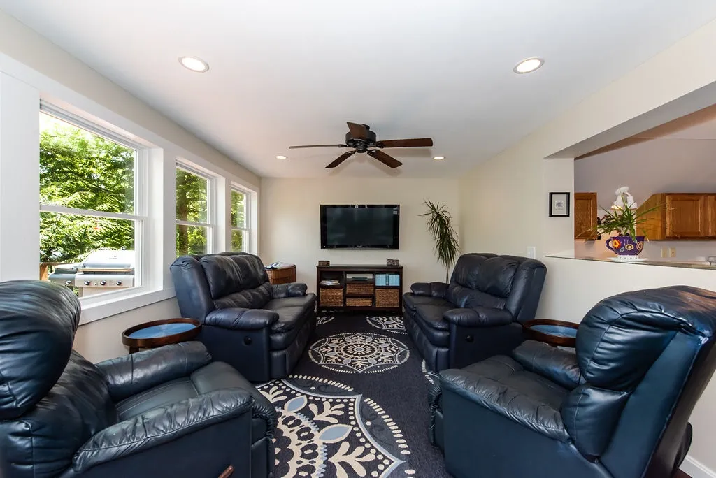 21 Mcclarren Drive Northwood NH 03261