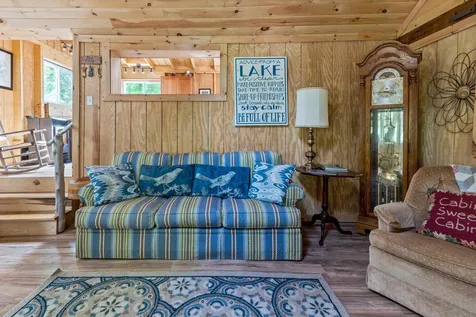 283 East Road Ferrisburgh VT 05473