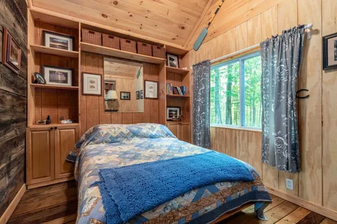 283 East Road Ferrisburgh VT 05473