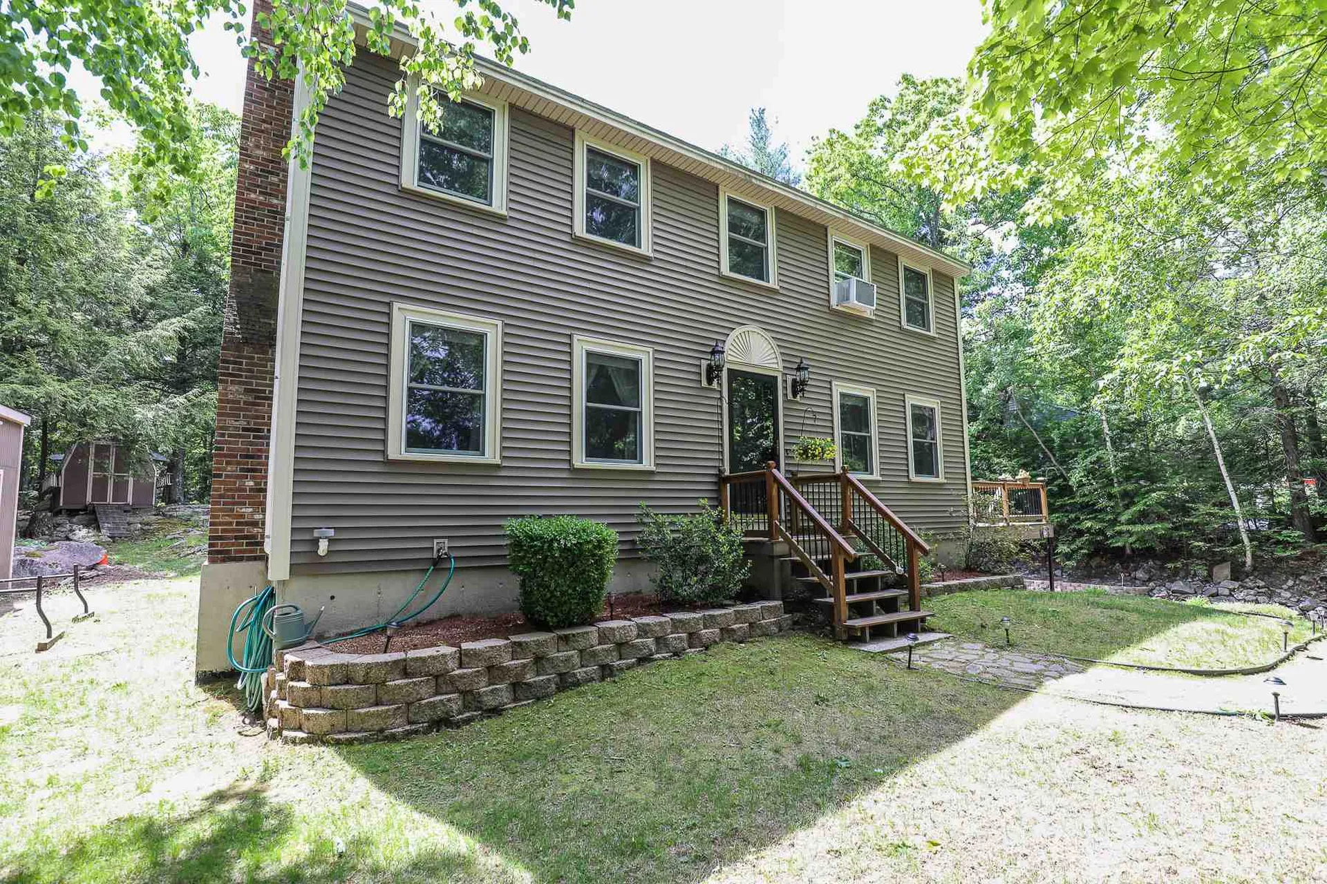 23 Windsor Boulevard Londonderry NH 03053
