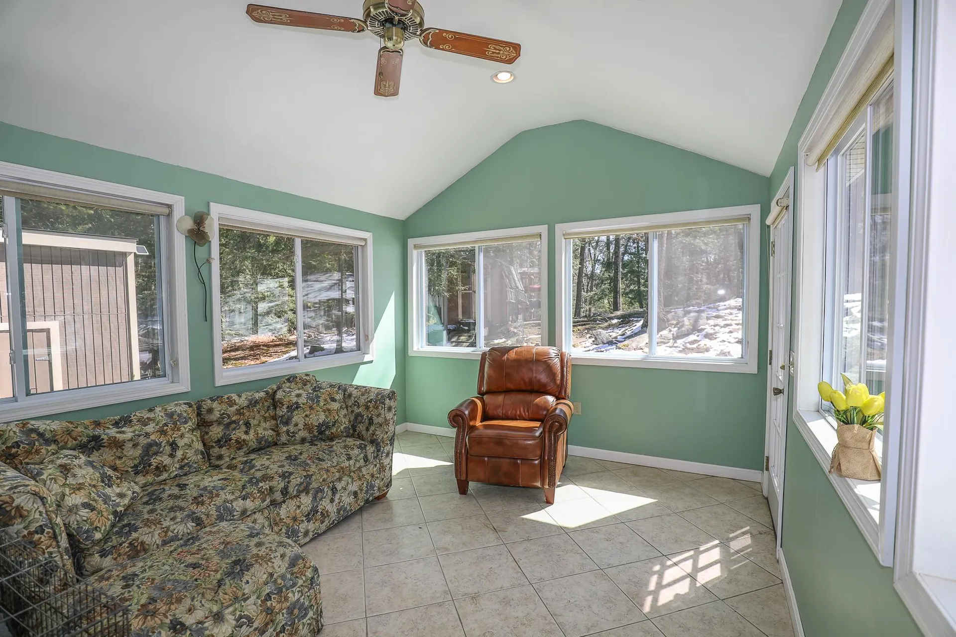 23 Windsor Boulevard Londonderry NH 03053