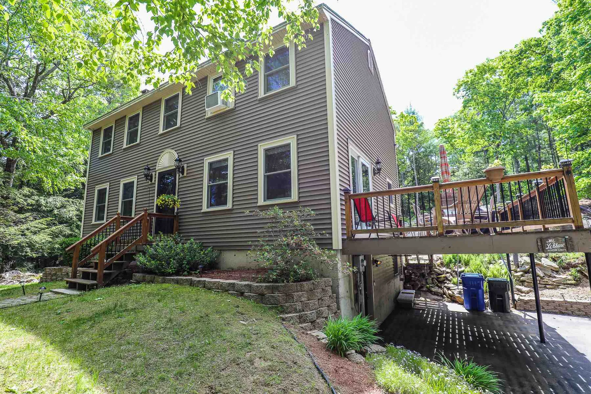 23 Windsor Boulevard Londonderry NH 03053