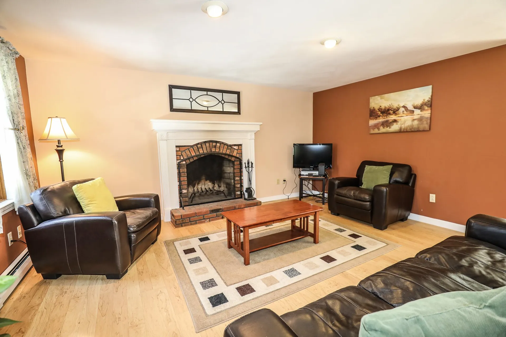 23 Windsor Boulevard Londonderry NH 03053