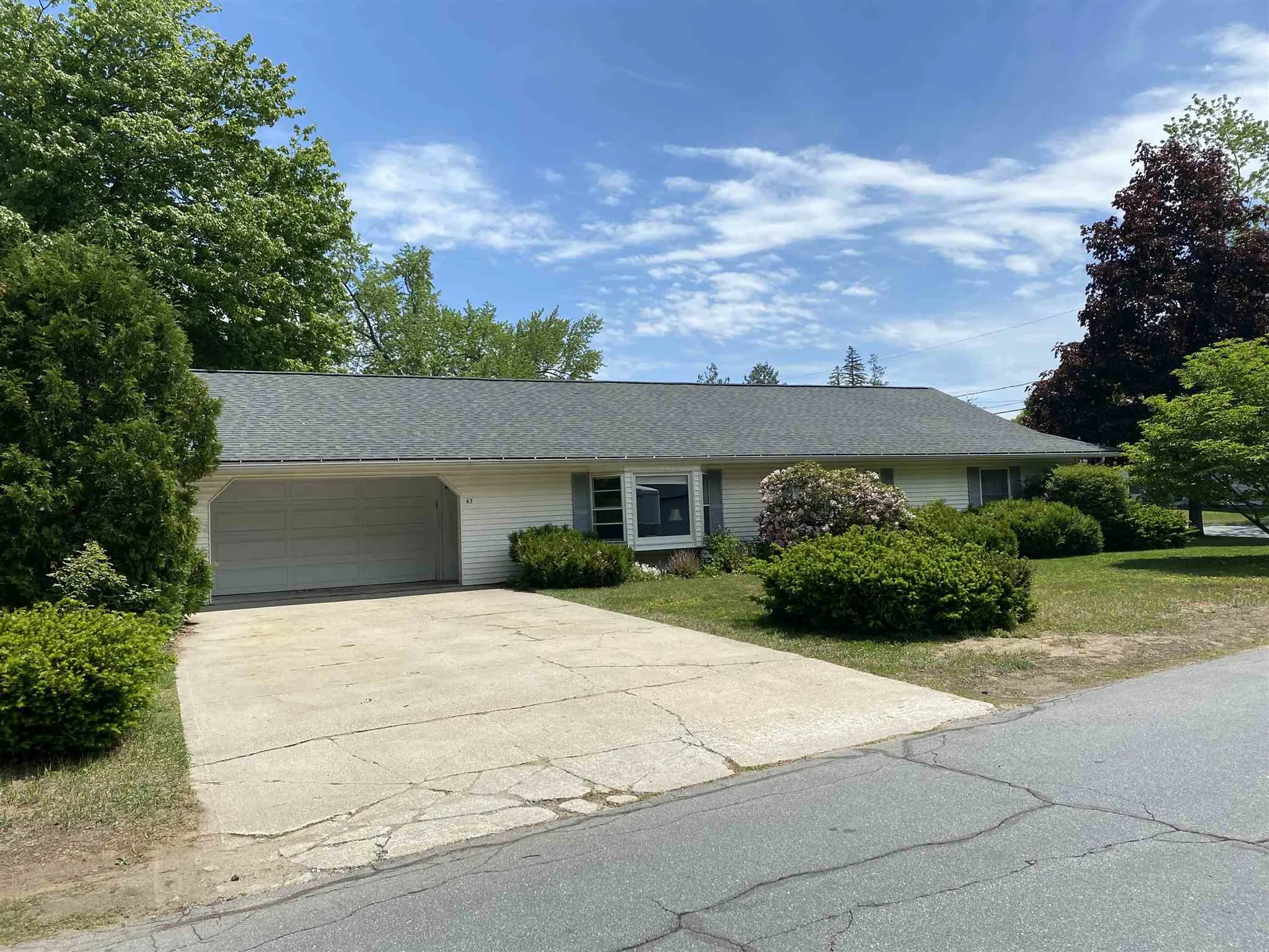 43 Wakefield Street Keene NH 03431