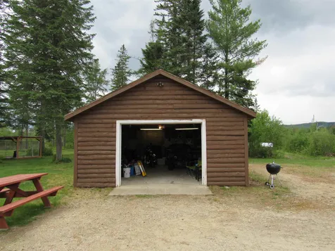 1333 Nh Route 16 Dummer NH 03588