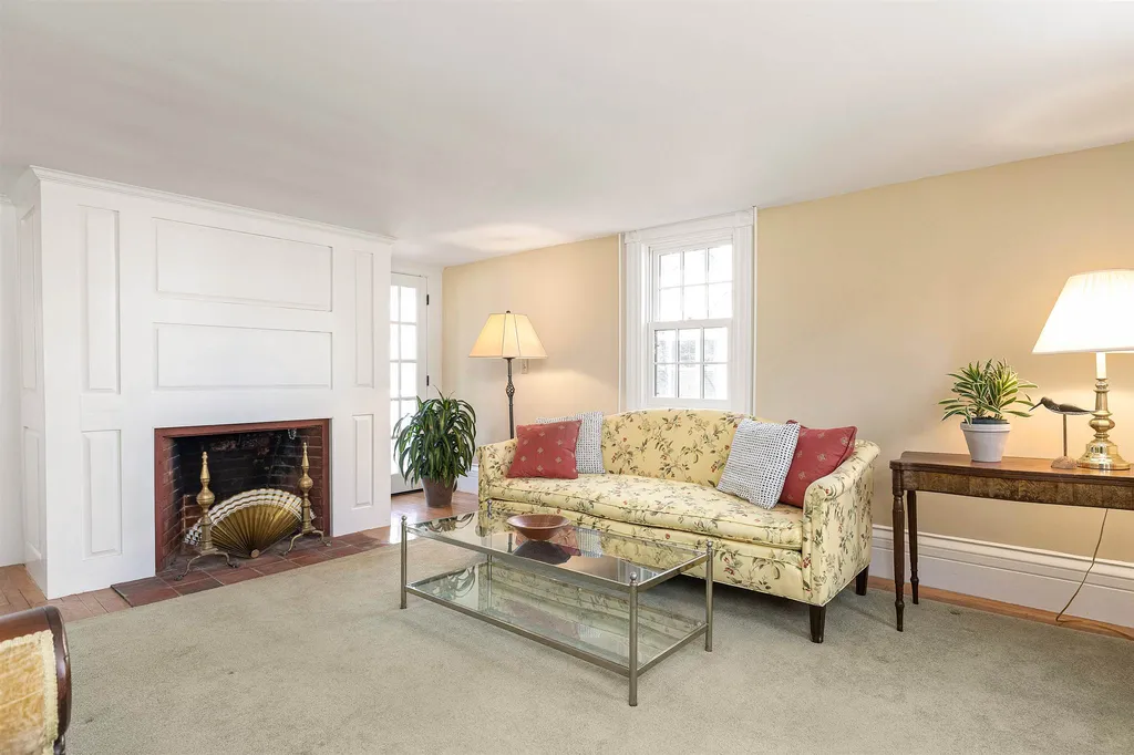 37 South Street Portsmouth NH 03801
