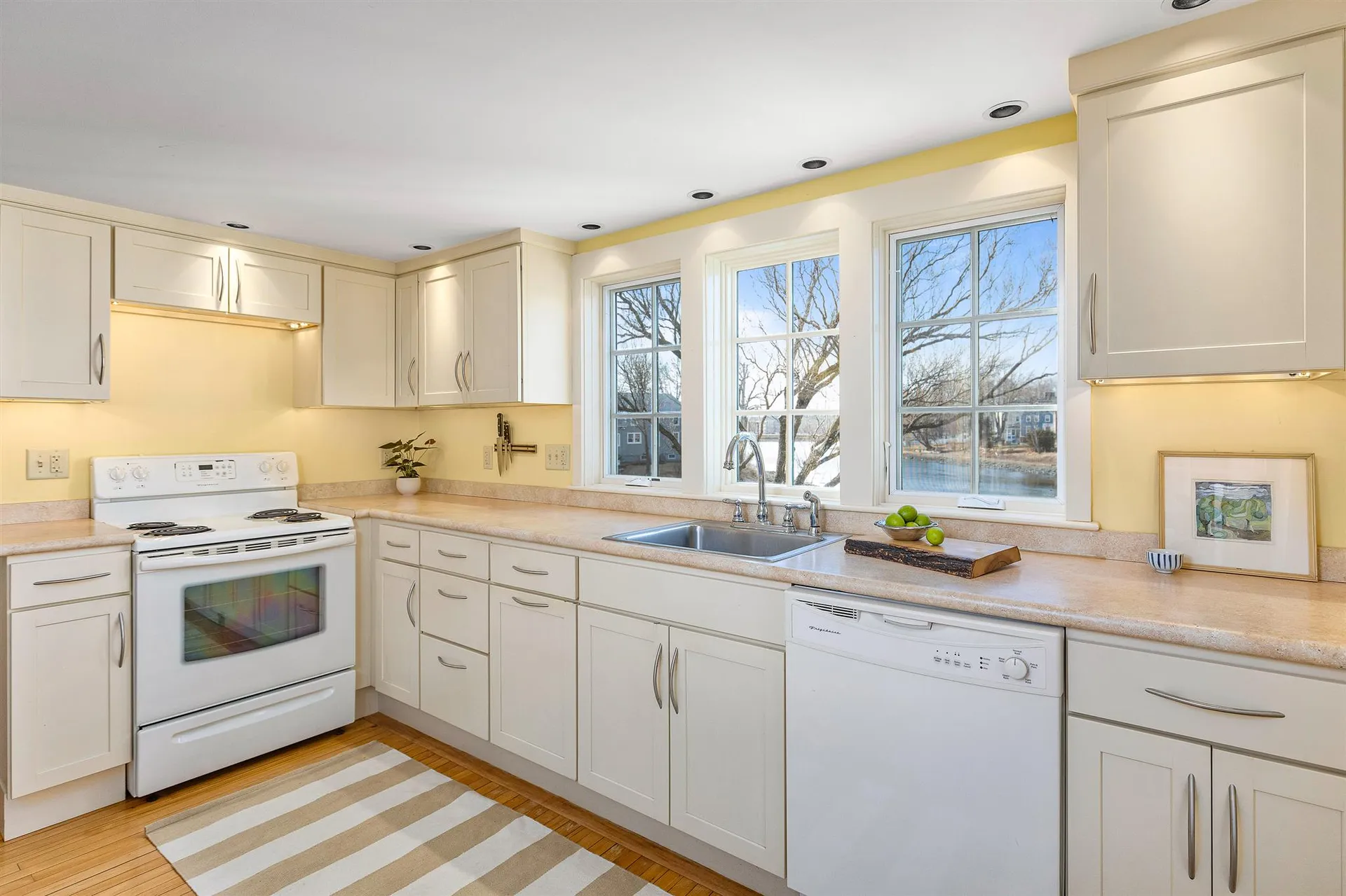 37 South Street Portsmouth NH 03801