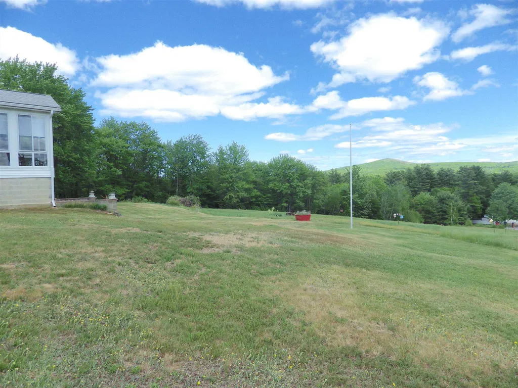 32 Dudley Road Alton NH 03809-5216