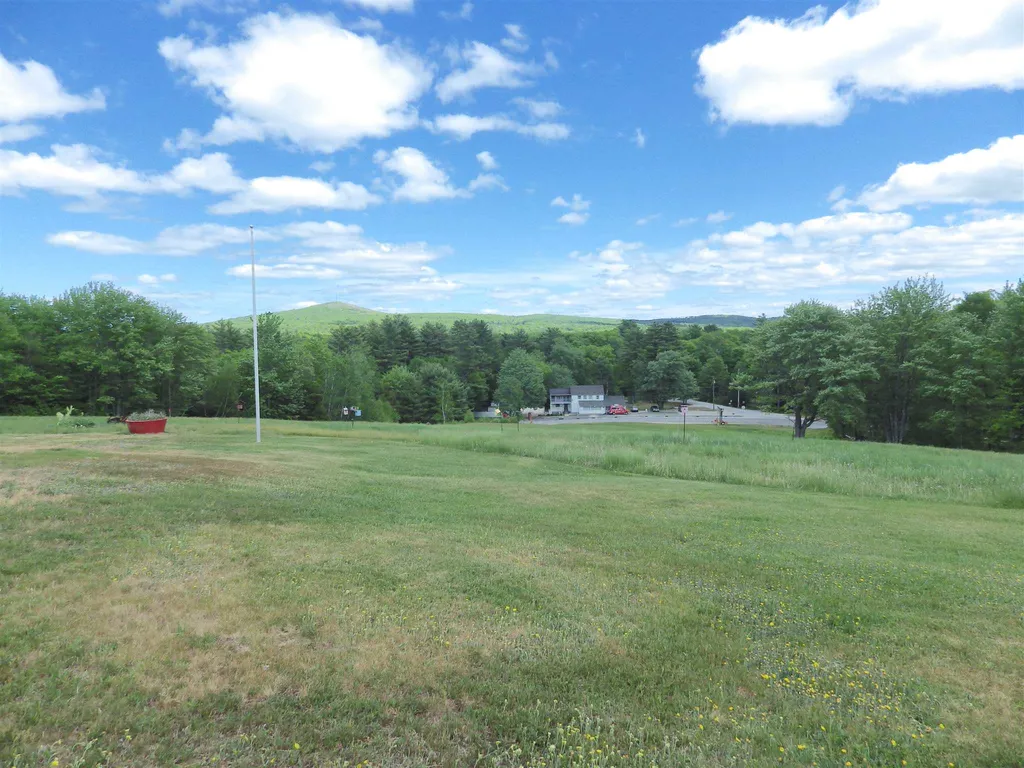 32 Dudley Road Alton NH 03809-5216
