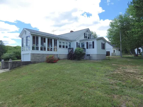 32 Dudley Road Alton NH 03809-5216