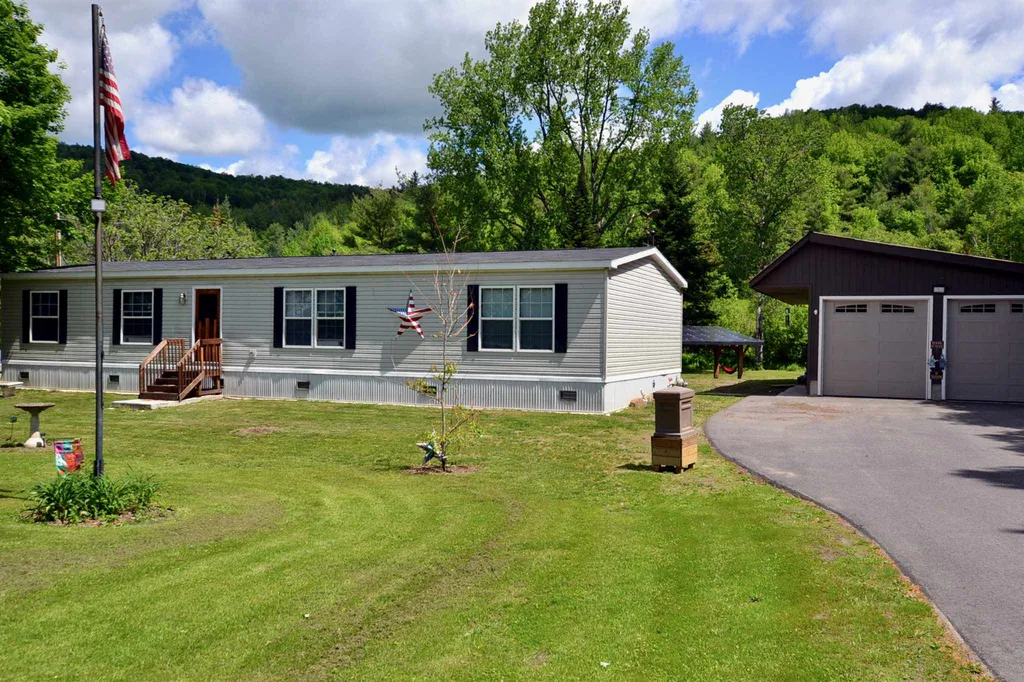 1580 Us Route 2 Waterbury VT 05676