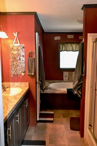 1580 Us Route 2 Waterbury VT 05676