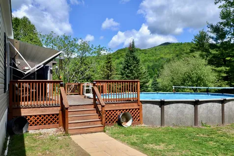 1580 Us Route 2 Waterbury VT 05676